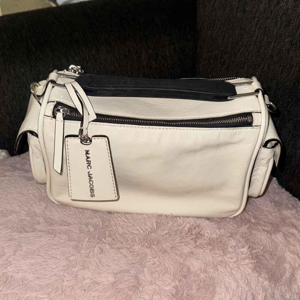 Chic White and Black Bag Marc Jacob